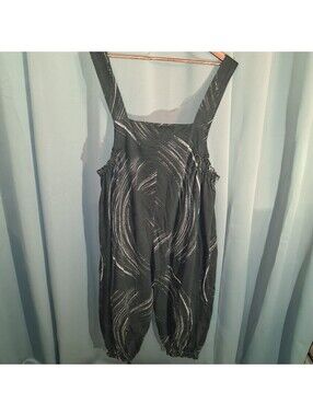 Black Cotton Overalls with Abstract Print and Buttoned Pockets